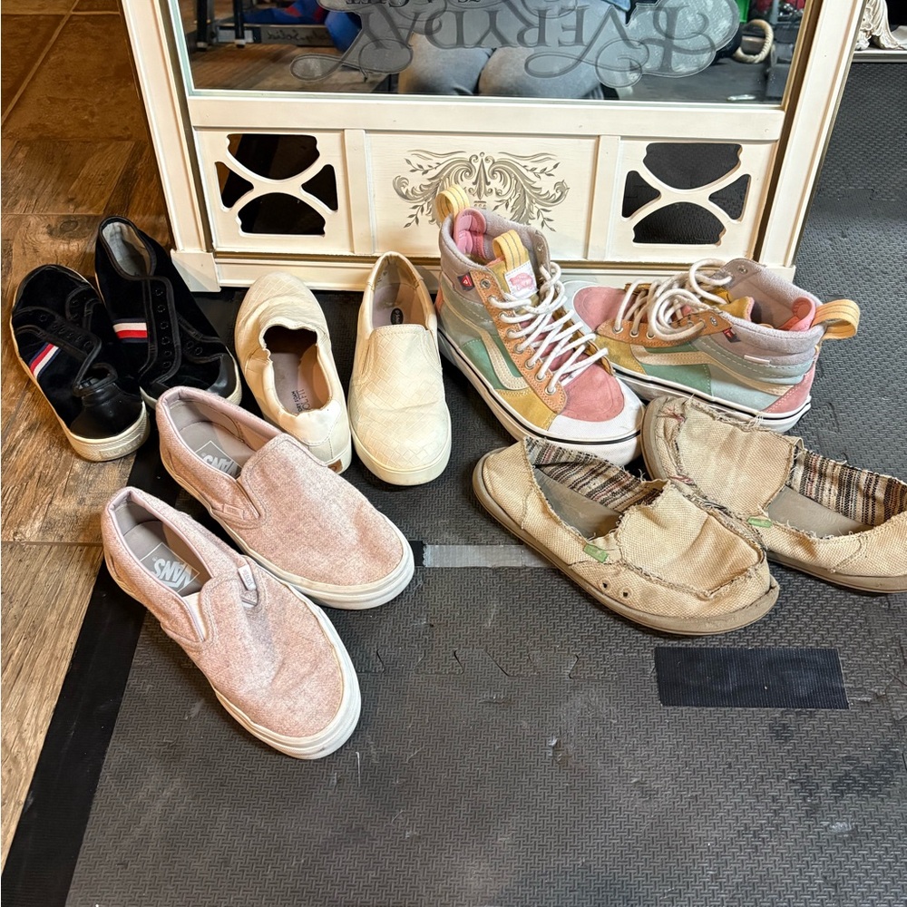 All of these shoes are size 8 one shoes one pair is $25 or two for &40
